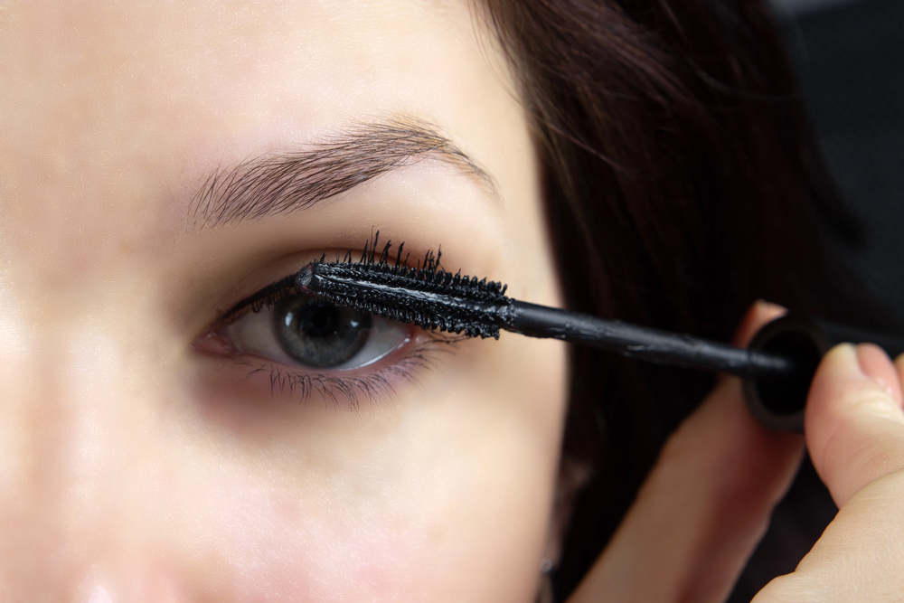 After Summer Lash Extension Care: How to Refresh and Protect Your Lashes for Fall