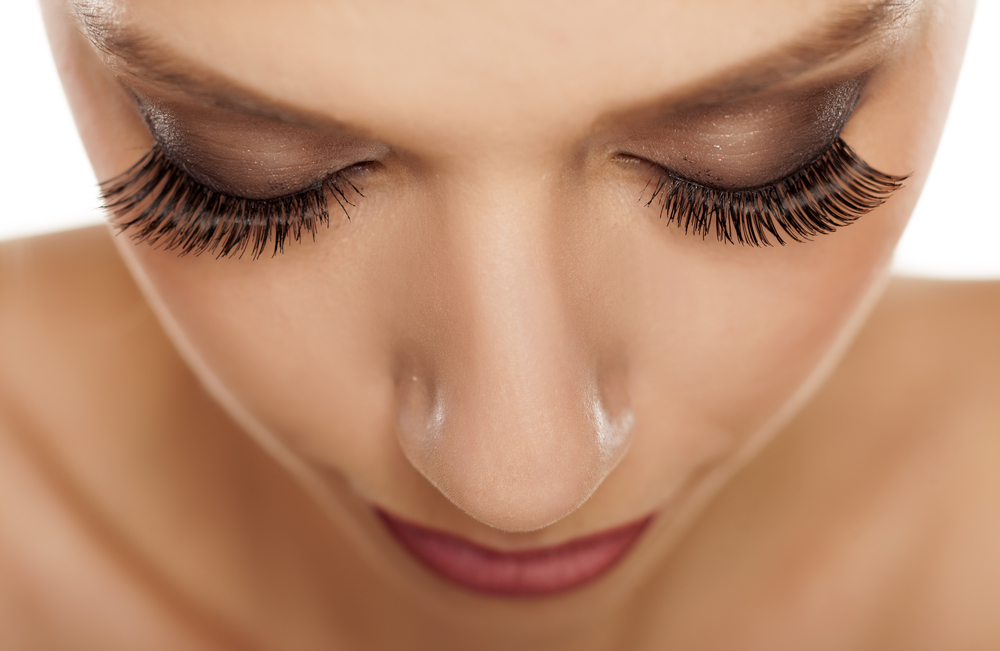 Get Long, Luscious Lashes with Eyelash Extensions