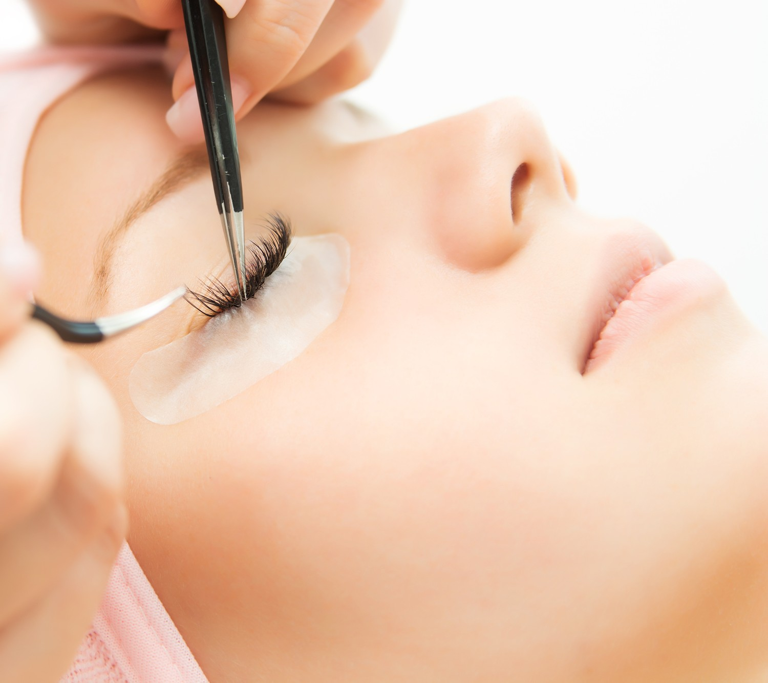 "Pool"-proof Your Eyes with Lash Extensions and Tinting