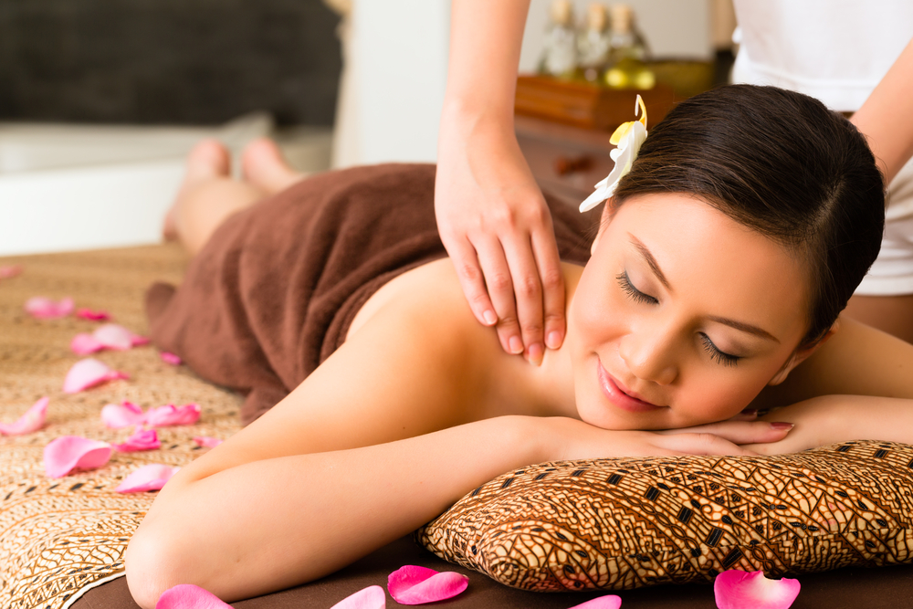 Start 2023 Off With Less Stress With A Full Body Massage