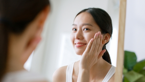 Unlocking the Secrets of the Korean Facial: A Needle-Free Marvel